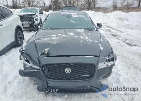 2024 Jaguar Xf R-Dynamic Se z USA, uszkodzony, nr VIN SAJBL4GXXRCY97559